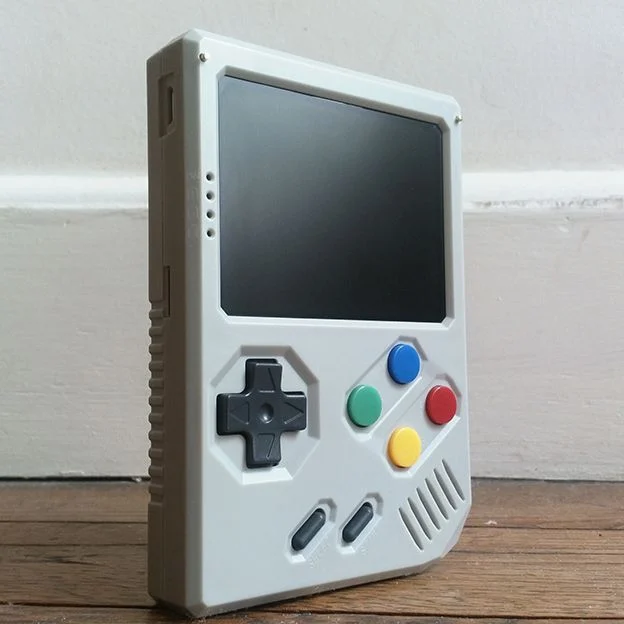 portátil retrostone emular playstation