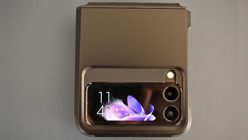 pantalla externa samsung galaxy z flip 3